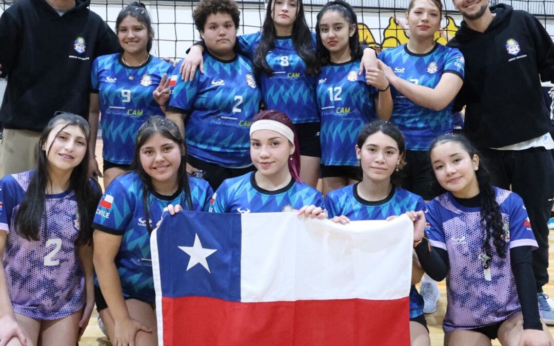 Mundialito de Córdoba: Academia de Volley Taltal U-16 cae en el debut 0–2 con Racing y hoy va por triple jornada; así se jugaron los sets