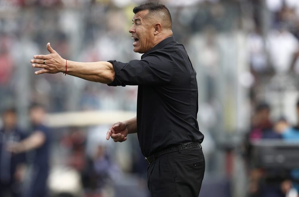 Fin de ciclo en Macul: Jorge Almirón deja de ser técnico de Colo Colo tras la goleada ante la UC