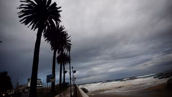 Se actualiza Alerta Temprana Preventiva en Antofagasta por vientos, lluvias y nevadas