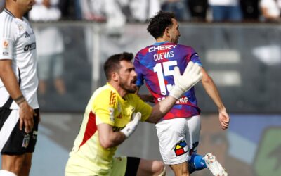 Católica humilla 4–1 a Colo Colo en el Monumental y agudiza la crisis alba