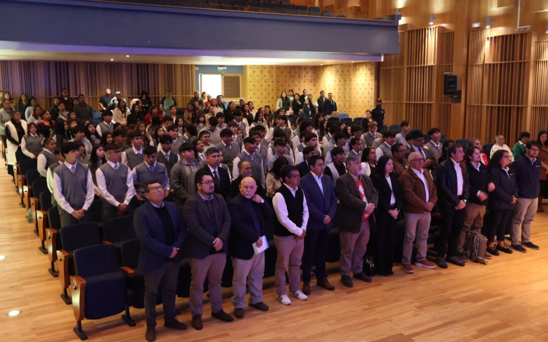 Más de 80 estudiantes del Liceo Politécnico José Miguel Quiroz recibieron certificación oficial