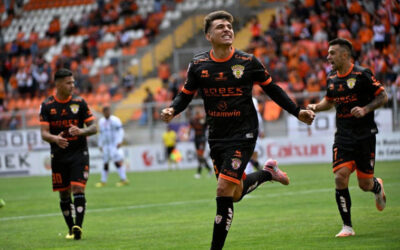 Cobreloa aplasta a Recoleta y se afirma en zona de liguilla: doblete de Aldrix Jara y estreno goleador de Yastin Navarro