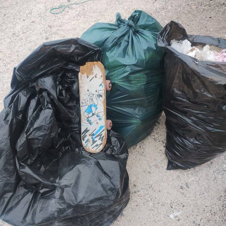 Publicación en Facebook del Baile Religioso Morenos del Carmen denunciando microbasural en Taltal.