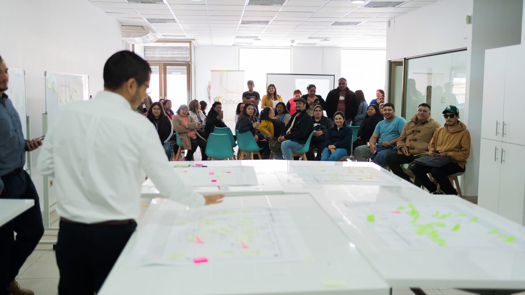 talleres-colbun-emprendimientos-seleccionados.jpg Charla preventiva por Fiestas Patrias en la Biblioteca Municipal de Taltal con Senda y Carabineros