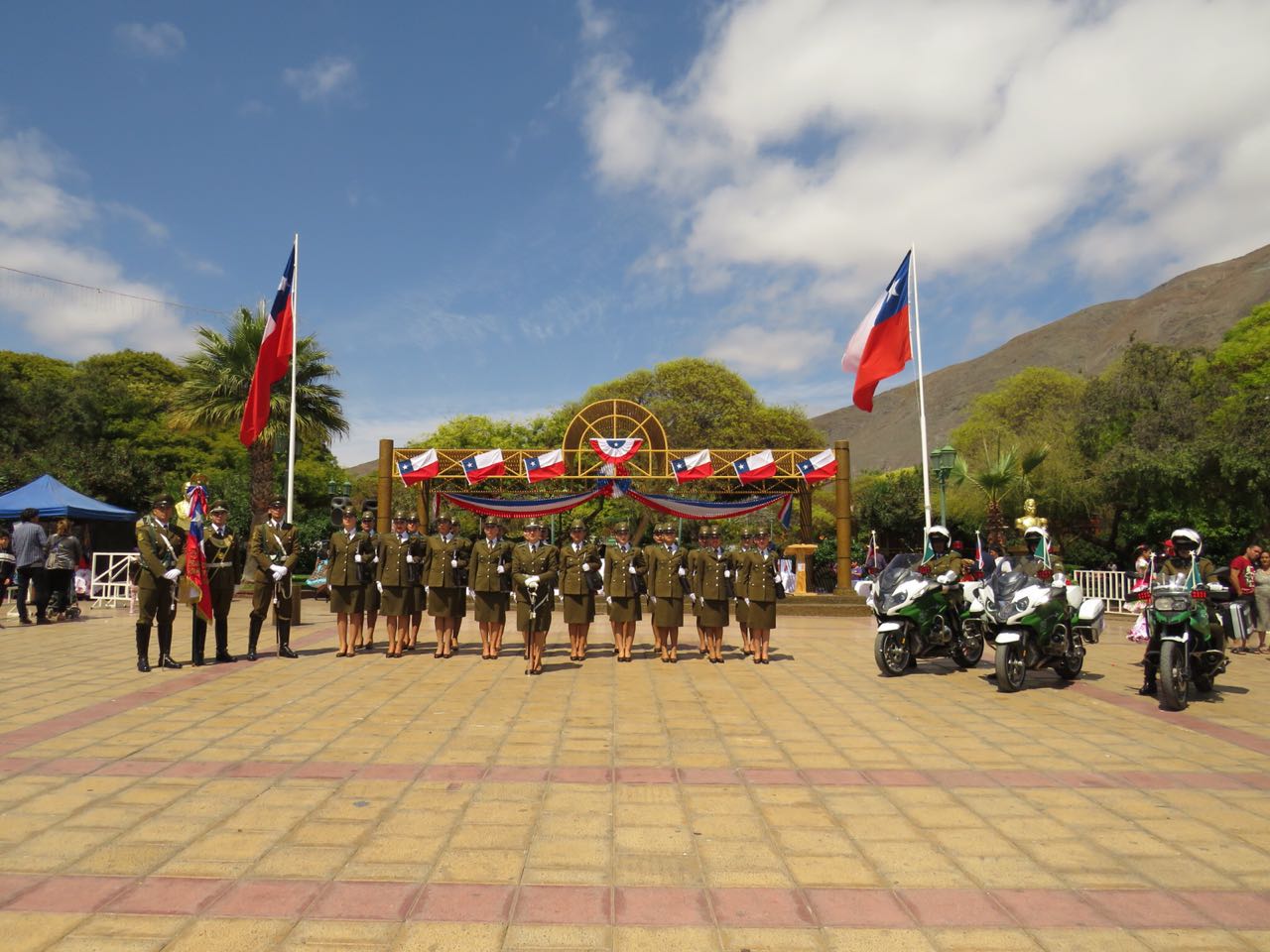 Vista general de la Iglesia San Francisco Javier durante la misa de Oración por Chile en Taltal.
