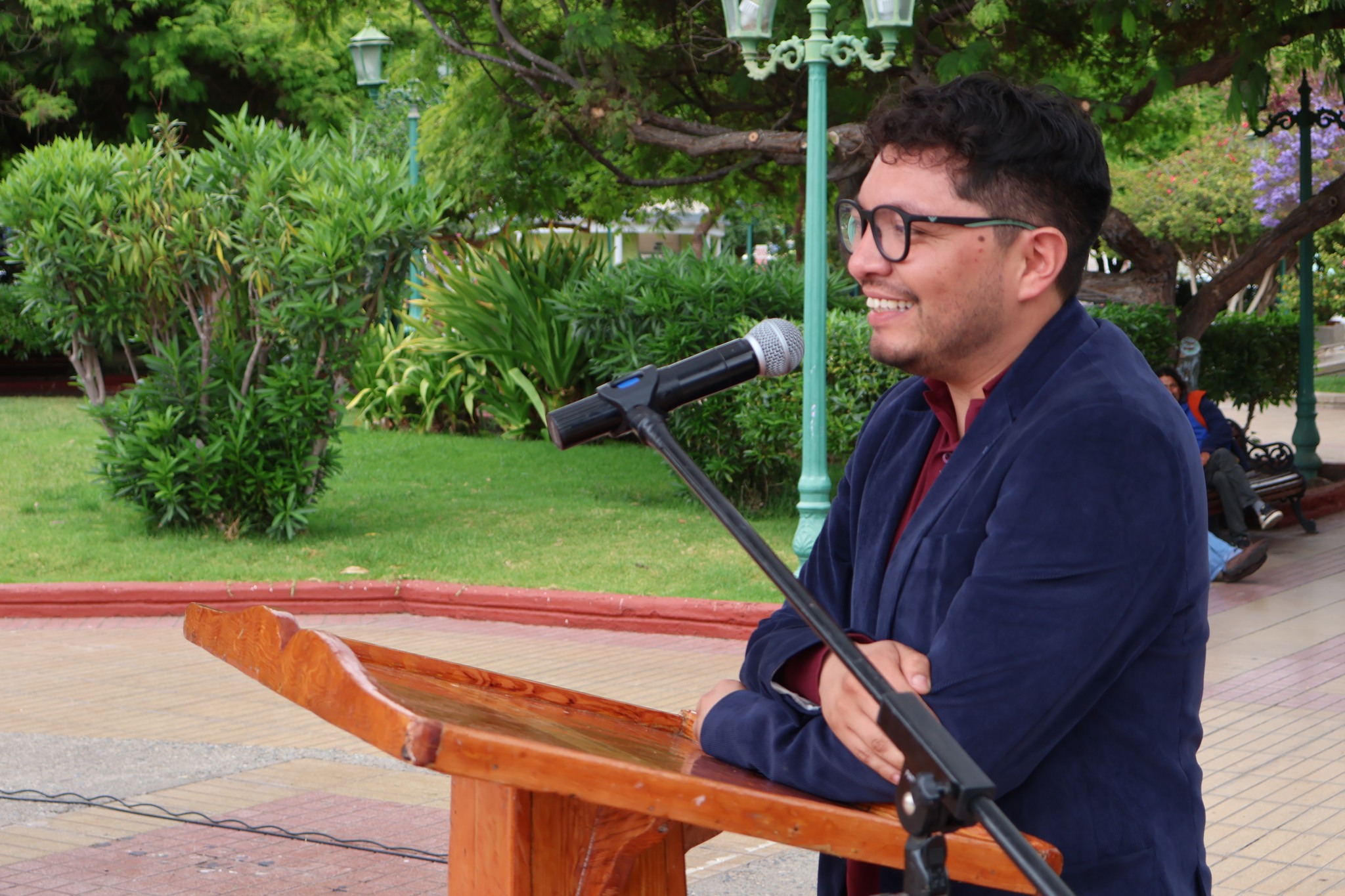 Director regional de SERCOTEC, Kevyn Galleguillos Contreras, participa en la ceremonia de la Semana de las MiPymes y Cooperativas 2025 en Taltal.