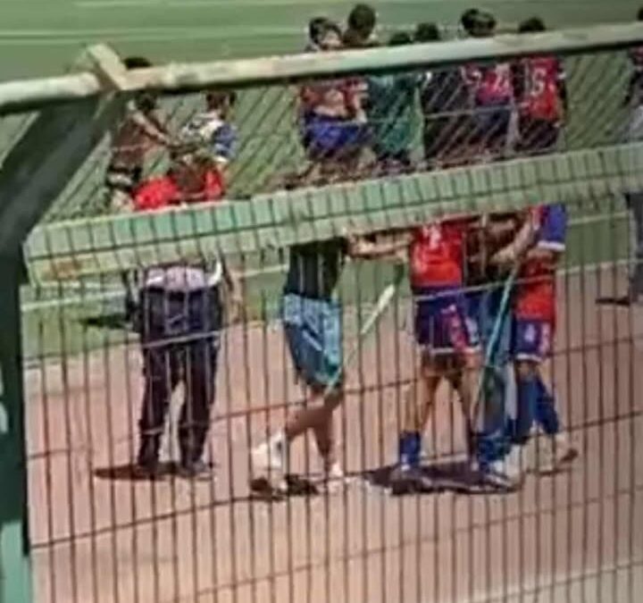 Apoderados denuncian incidentes en partido Sub-15 de Taltal ante Mejillones