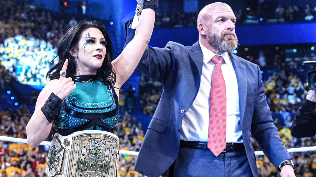 Basura acumulada en sector de la Puntilla, Taltal, denunciada por el Baile Religioso Morenos del Carmen.