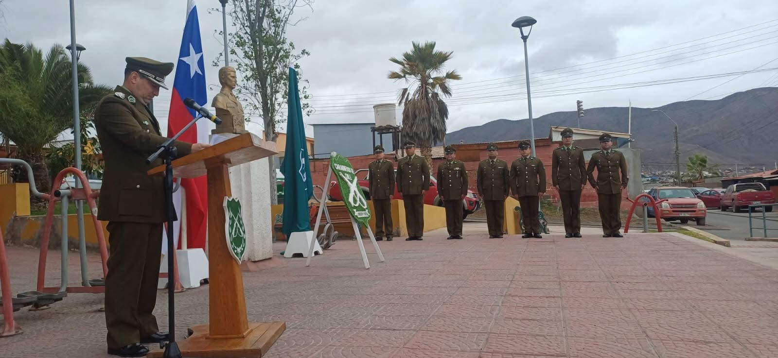 Autoridades de ENAMI, Gobierno Regional y Municipalidad de Taltal durante la aprobación del convenio que permitirá el traslado de la planta José Antonio Moreno al sector Las Breas.