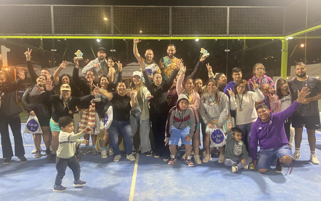 La Liga Caleta Hueso Pádel coronó a sus campeones 2025 en una jornada histórica que se extendió más de 12 horas