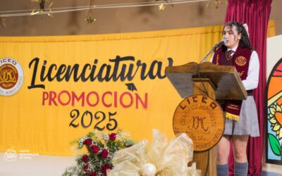 Liceo Juan Cortés Monroy Cortés realizó licenciatura de la Generación 2025