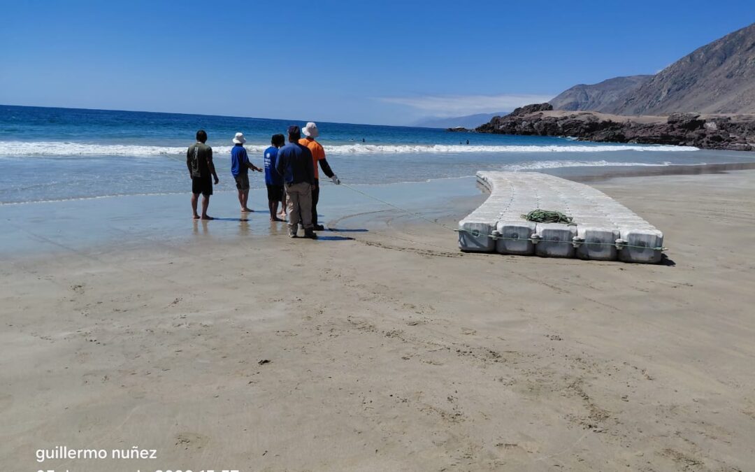 Instalan balsas de seguridad en playas Tierra del Moro y Cabezal Sur para la temporada de verano en Taltal