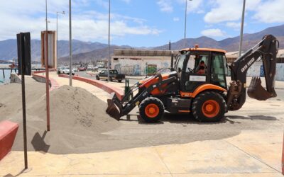 Playa Cabezal Sur inicia trabajos de preparación para la temporada de verano en Taltal