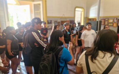 Niños y niñas de la Escuela de Verano realizaron enriquecedor recorrido patrimonial por espacios históricos de Taltal