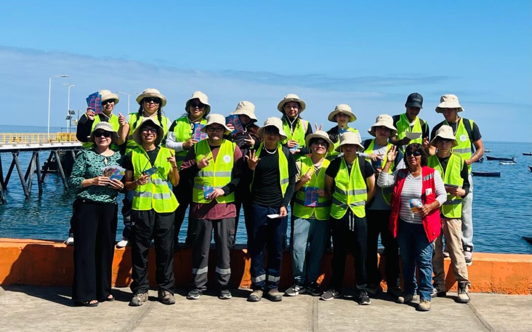 Cuidar nuestro entorno es tarea de todos: Team Verano realizó limpieza en Playa Tierra del Moro