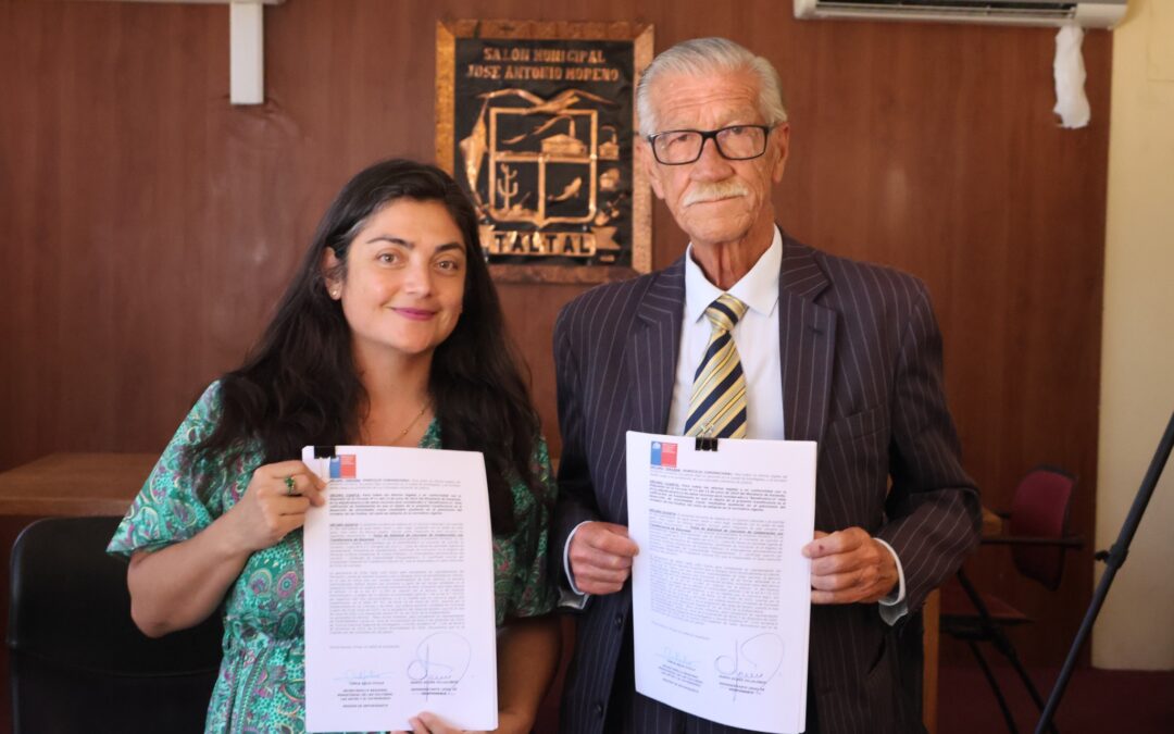 Municipalidad de Taltal firma convenio con Ministerio de las Culturas para fortalecer la planificación cultural comunal