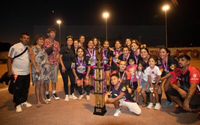 Chavelaz se coronan campeonas del Futbolito Femenino Verano Taltal 2026 tras un infartante 3-2 ante Karinas FC