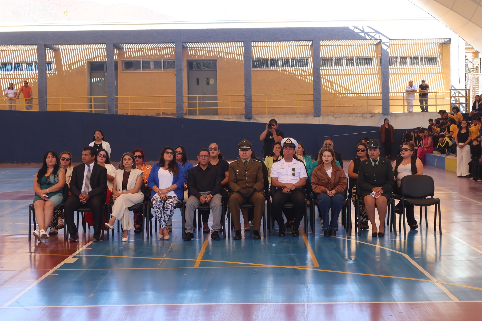 Autoridades comunales, representantes de instituciones y comunidad educativa asisten a la inauguración del Año Escolar 2026 en Taltal.