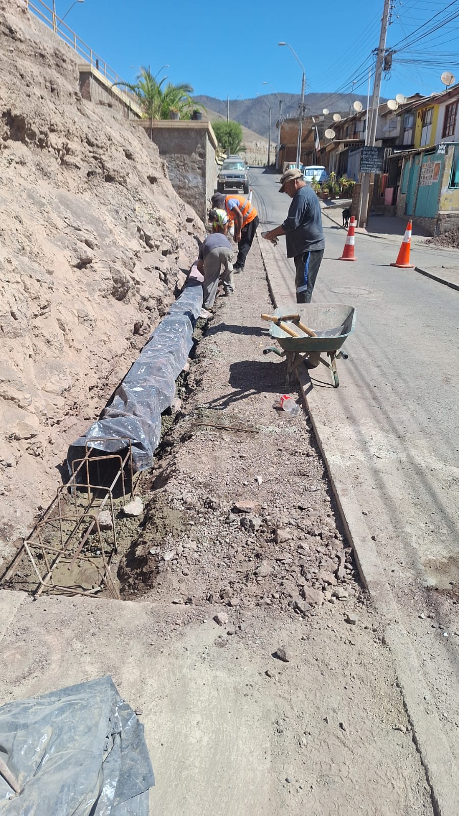 Equipamiento y maquinaria utilizada en trabajos municipales