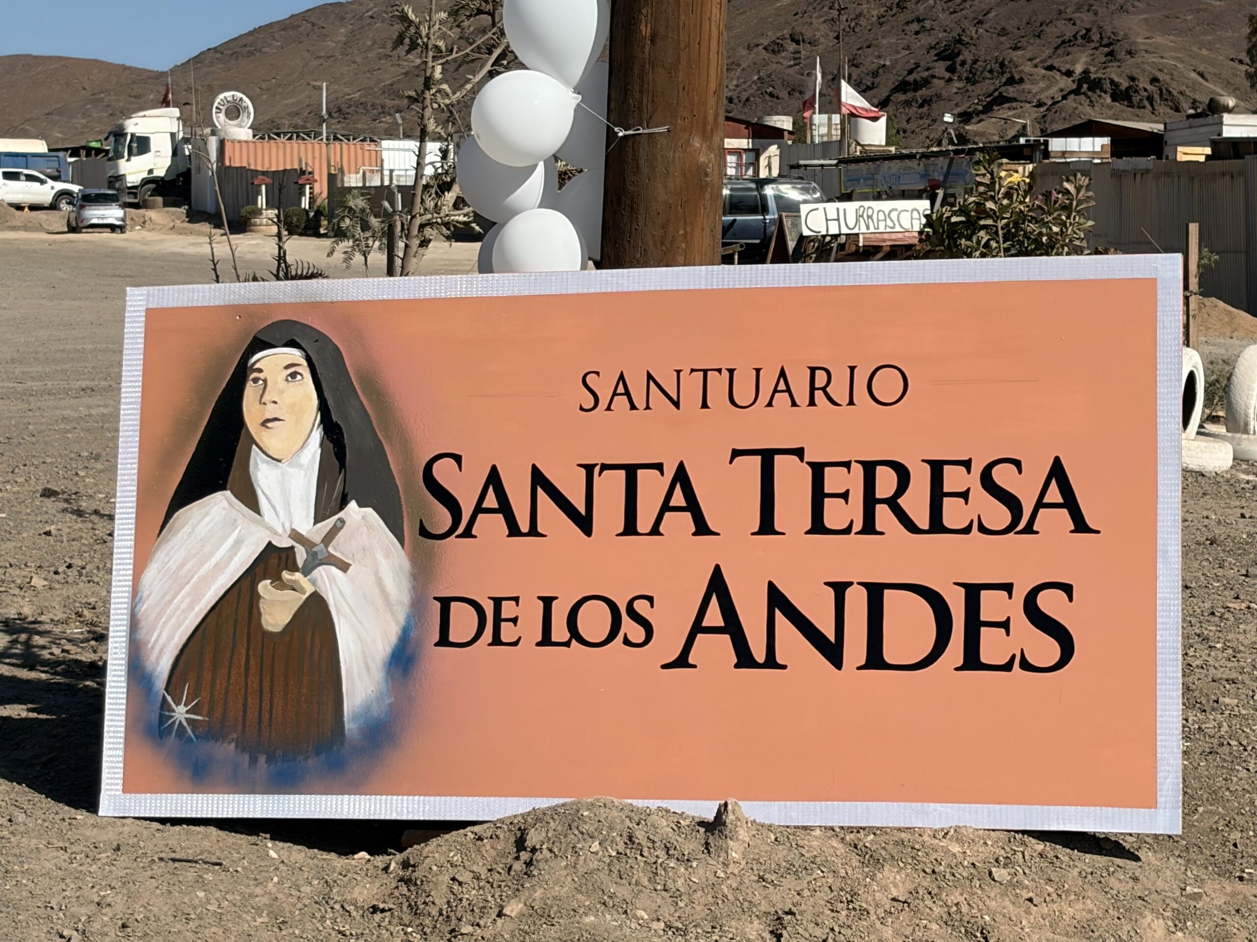 Alcalde de Taltal junto a representantes de ENGIE durante presentación del Plan de Responsabilidad Social 2026 en la comuna.